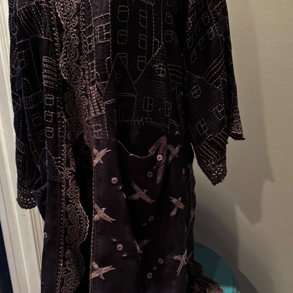 Johnny Was gray embroidered tunic style jacket - Picture 6 of 6